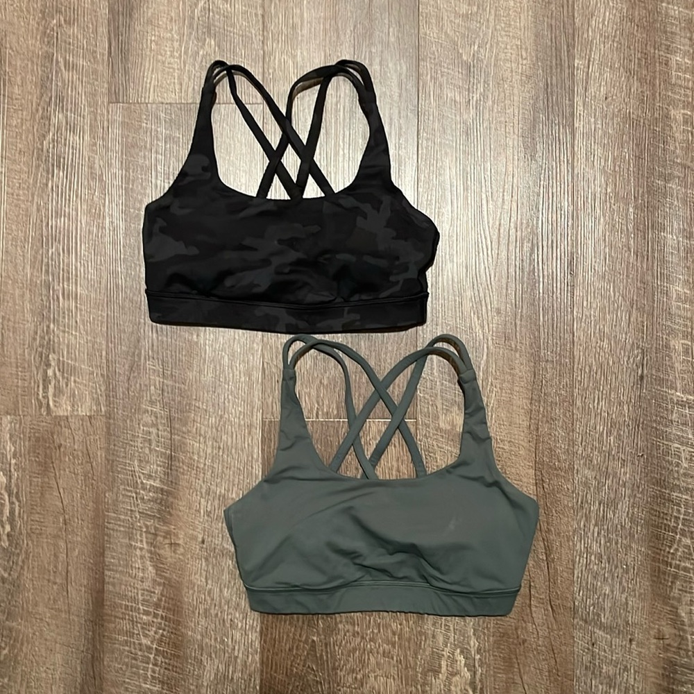 2 LULULEMON SPORTS BRAS BUNDLE. Size 6
